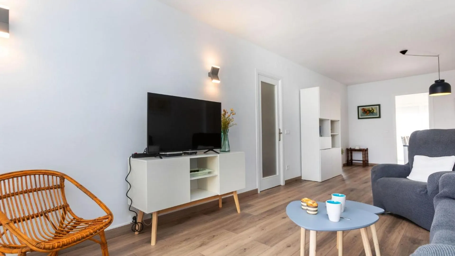 Apartment Albatros By Interhome contacts